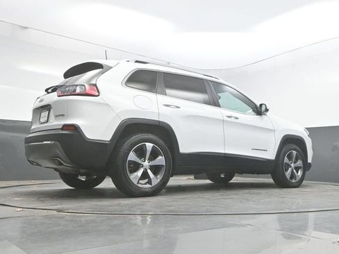 Used 2019 Jeep Cherokee Limited image 39