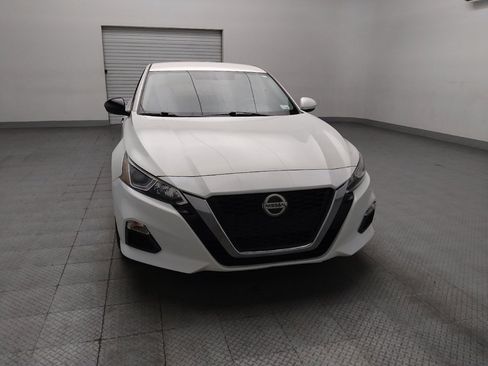 Used 2020 Nissan Altima 2.5 S FWD image 14