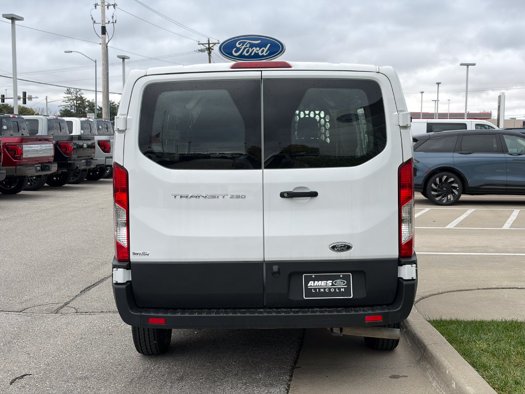 Used 2025 Ford Transit 250 Low Roof w/ Exterior Upgrade Package RWD image 5