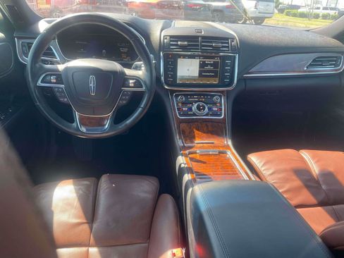 Used 2017 Lincoln Continental Reserve w/ Technology Package AWD/4WD image 7