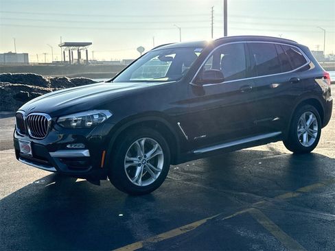 Used 2018 BMW X3 xDrive30i image 5