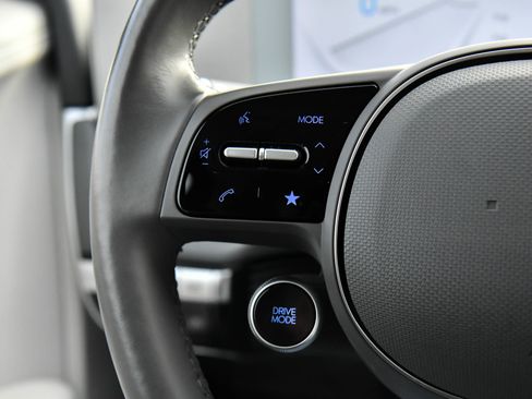 Used 2022 Hyundai Ioniq 5 SEL image 32