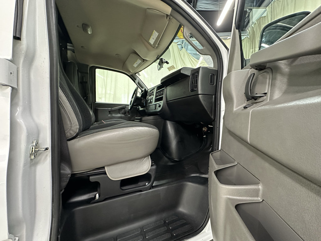 Certified 2025 GMC Savana 2500 w/ Driver Convenience Package RWD image 20
