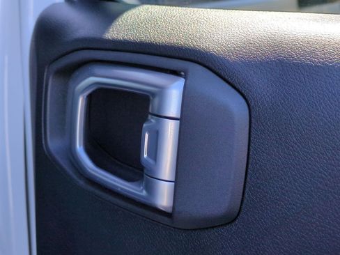 Used 2021 Jeep Wrangler Unlimited Rubicon 4xe w/ Cold Weather Group image 32