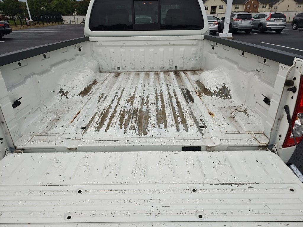 Used 2015 Nissan Frontier SV AWD/4WD image 6