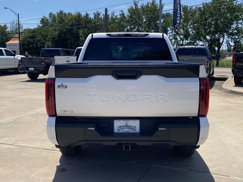 Used 2025 Toyota Tundra SR5 w/ SR5 Convenience Package AWD/4WD image 41