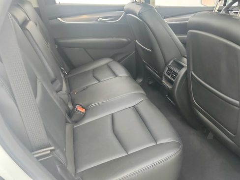 Used 2017 Cadillac XT5 Luxury w/ Driver Awareness Package FWD image 25
