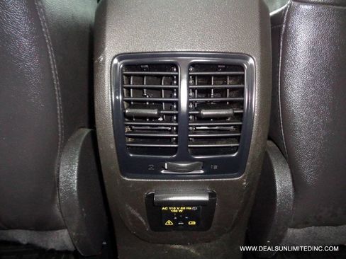 Used 2016 Ford Escape Titanium image 18