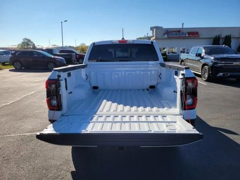 New 2025 Ford Ranger Lariat w/ FX4 Off-Road Package image 12