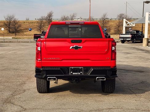 Certified 2024 Chevrolet Silverado 1500 LT Trail Boss w/ Convenience Package II image 6