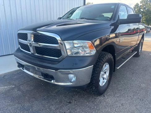Used 2017 RAM 1500 ST w/ SXT Appearance Group AWD/4WD image 14
