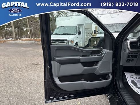 Certified 2022 Ford F150 XLT w/ Equipment Group 302A High image 19