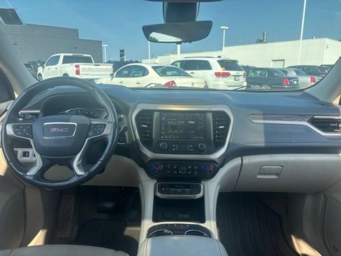 Used 2020 GMC Acadia Denali w/ Denali Ultimate Package AWD/4WD image 9