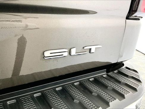 Used 2019 GMC Sierra 1500 SLT image 14