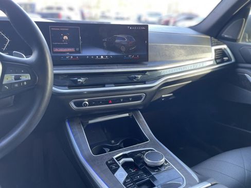 Used 2025 BMW X5 xDrive40i image 15