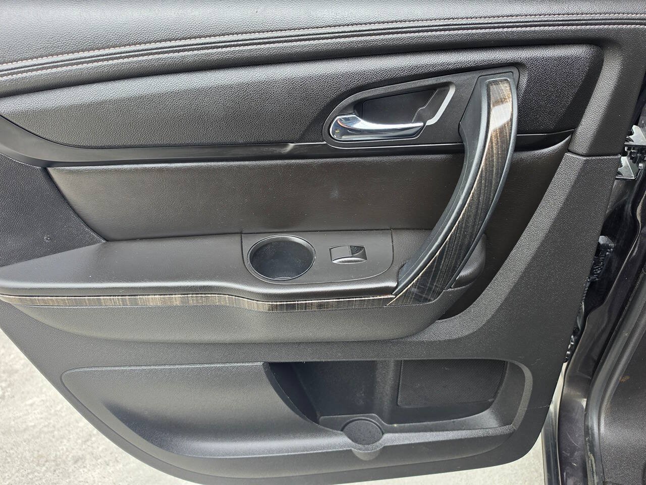 Used 2017 GMC Acadia Limited SLT FWD image 20