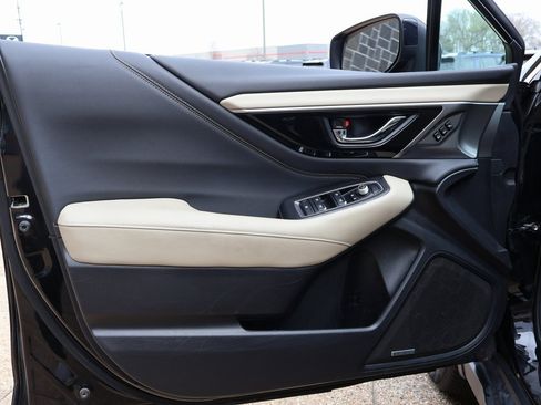 Used 2023 Subaru Outback Limited image 22