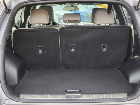 Used 2020 Kia Sportage S image 10