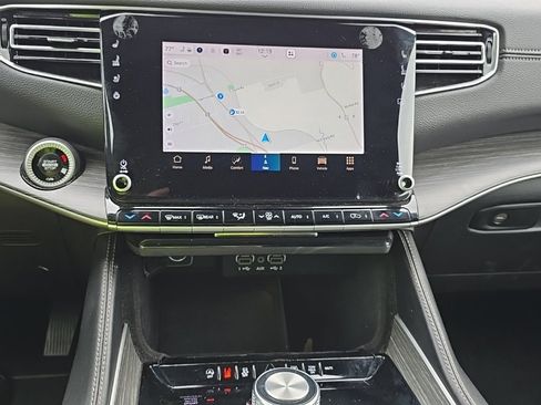 Used 2024 Jeep Wagoneer Series II image 23