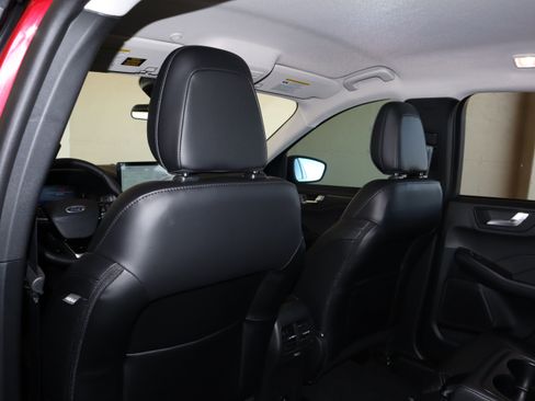 New 2026 Ford Escape SE image 35