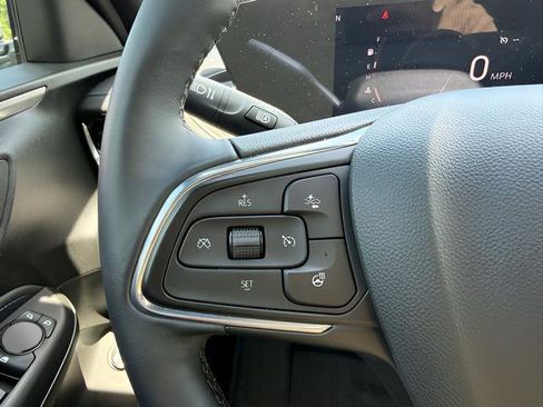 Used 2024 Buick Envista Sport Touring w/ Convenience I Package FWD image 16