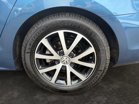 Used 2018 Volkswagen Jetta SE FWD image 42