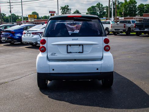 Used 2008 smart fortwo pure RWD image 6