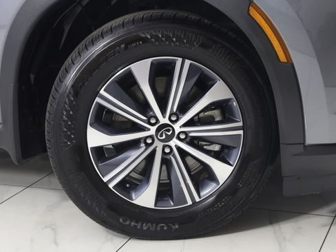 Used 2025 INFINITI QX60 Pure AWD/4WD image 17