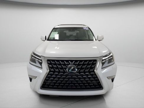 Used 2020 Lexus GX 460 Premium w/ Premium Package AWD/4WD image 2