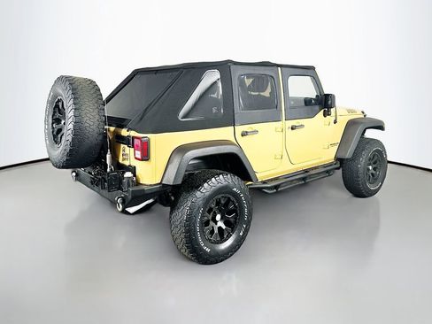 Used 2014 Jeep Wrangler Unlimited Sport image 7