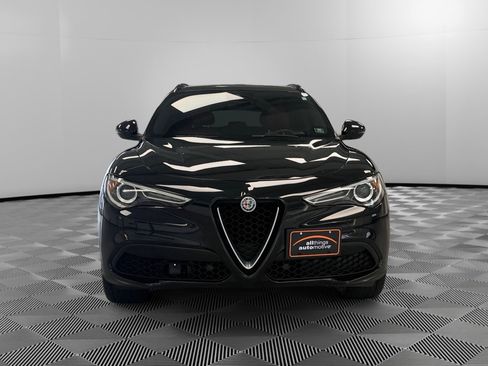 Used 2019 Alfa Romeo Stelvio Ti Sport w/ Quick Order Package 22S Sport AWD/4WD image 3