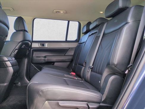 Used 2026 Hyundai Santa Fe SEL FWD image 18