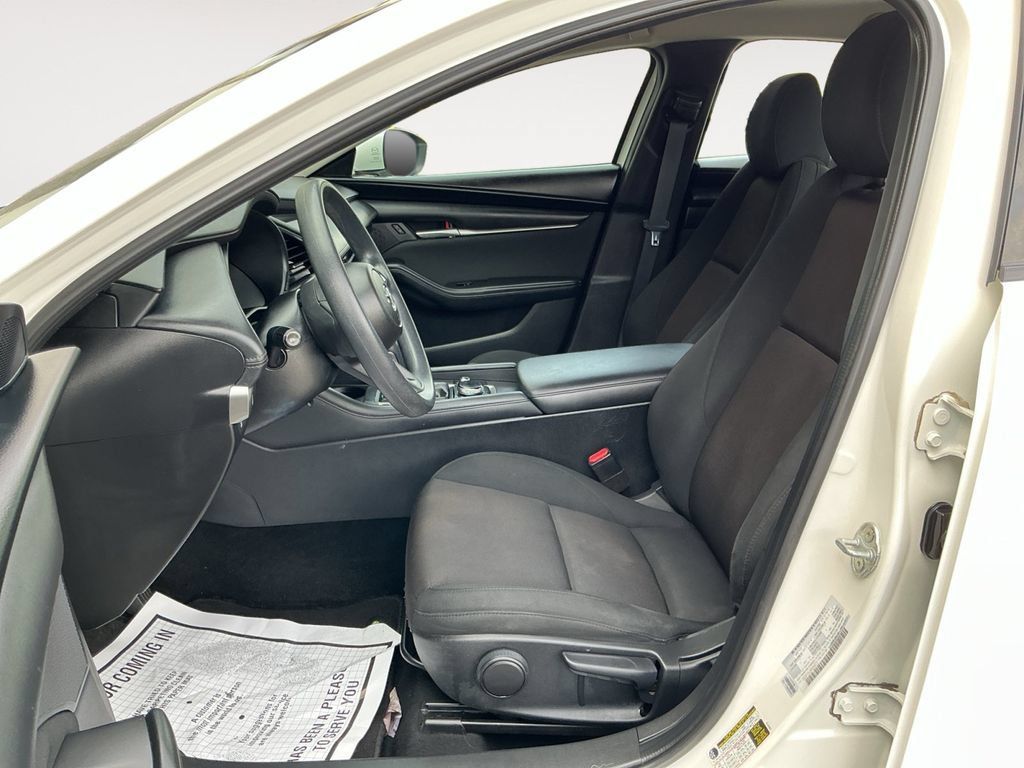Used 2021 MAZDA MAZDA3 s FWD image 16