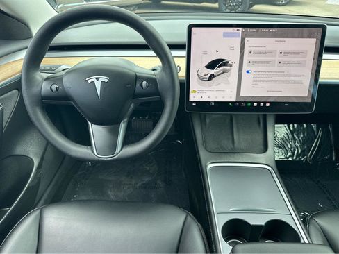 Used 2023 Tesla Model 3 Standard Range RWD image 19