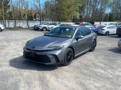 Used 2025 Toyota Camry SE