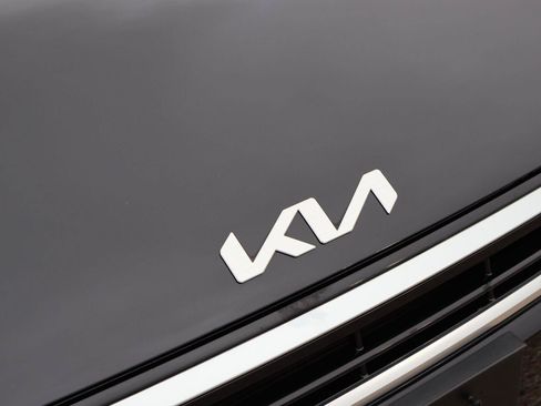 Used 2025 Kia K4 EX FWD image 10