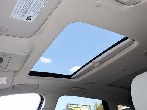 Certified 2023 Buick Enclave Essence w/ Experience Buick Package image 28