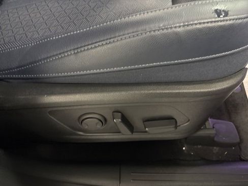 Used 2023 Kia Sorento SX Prestige image 11