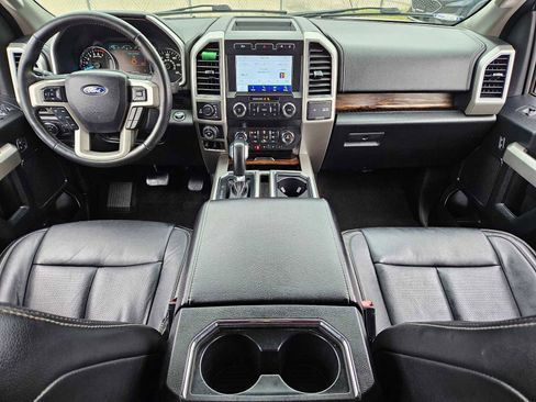 Used 2020 Ford F150 Lariat image 18