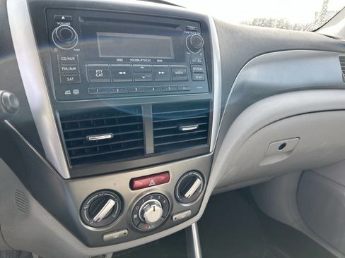 Used 2012 Subaru Forester 2.5X Premium w/ Popular Pkg 3 image 11