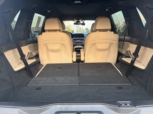Used 2021 BMW X7 xDrive40i w/ Premium Package AWD/4WD image 38