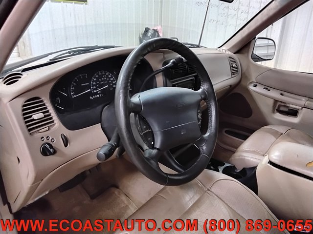 Used 1998 Ford Explorer XLT AWD/4WD image 11