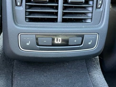 Used 2023 Audi e-tron GT Prestige w/ Prestige Package image 24