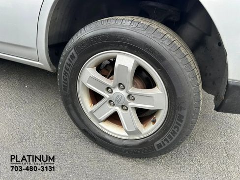Used 2010 Kia Sportage LX AWD/4WD image 22