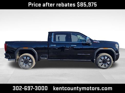 New 2026 GMC Sierra 3500 Denali w/ Denali Reserve Package AWD/4WD image 7