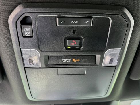 Certified 2025 Toyota Tundra SR5 AWD/4WD image 20