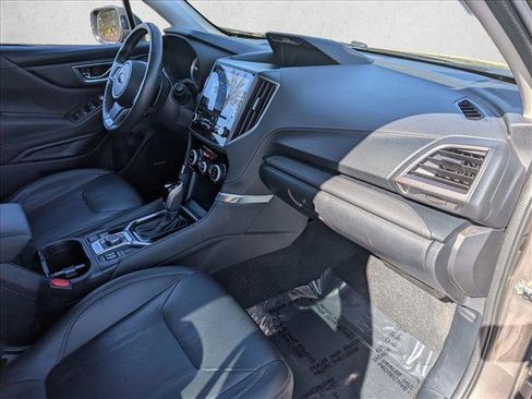 Used 2023 Subaru Forester Touring w/ Popular Package #2 image 21