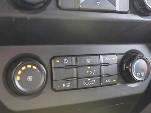 Used 2019 Ford F150 XL w/ Equipment Group 101A Mid AWD/4WD image 29