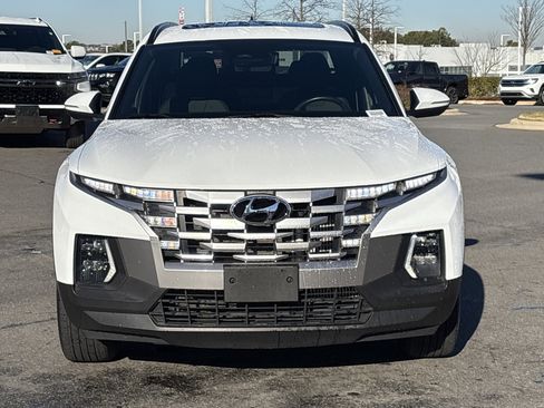 Used 2022 Hyundai Santa Cruz SEL Premium image 3