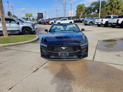 Used 2024 Ford Mustang GT Premium image 9